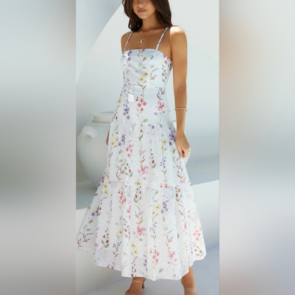 Petal and Pup Edith Floral Maxi Dress - Picture 4 of 14